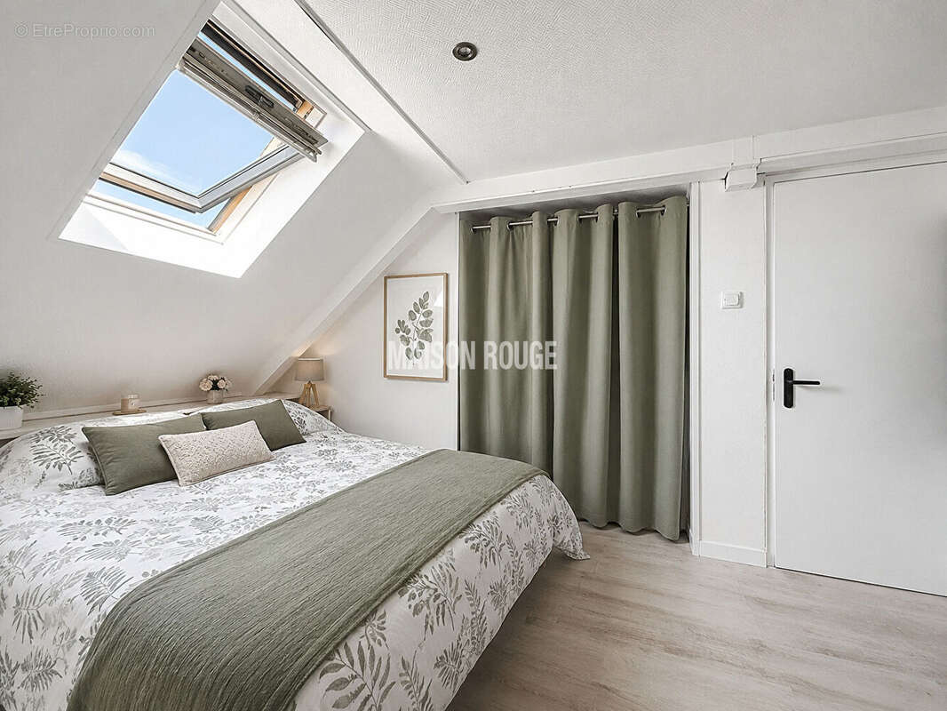 Maison en pierres avec potentiel  d'aménagement sur grand terrain - photo 14