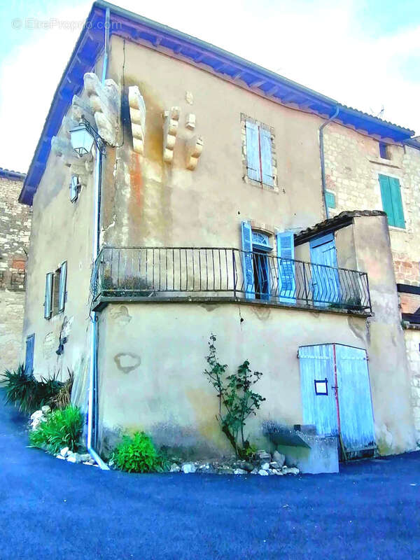 Maison à CASTELNAU-DE-MONTMIRAL
