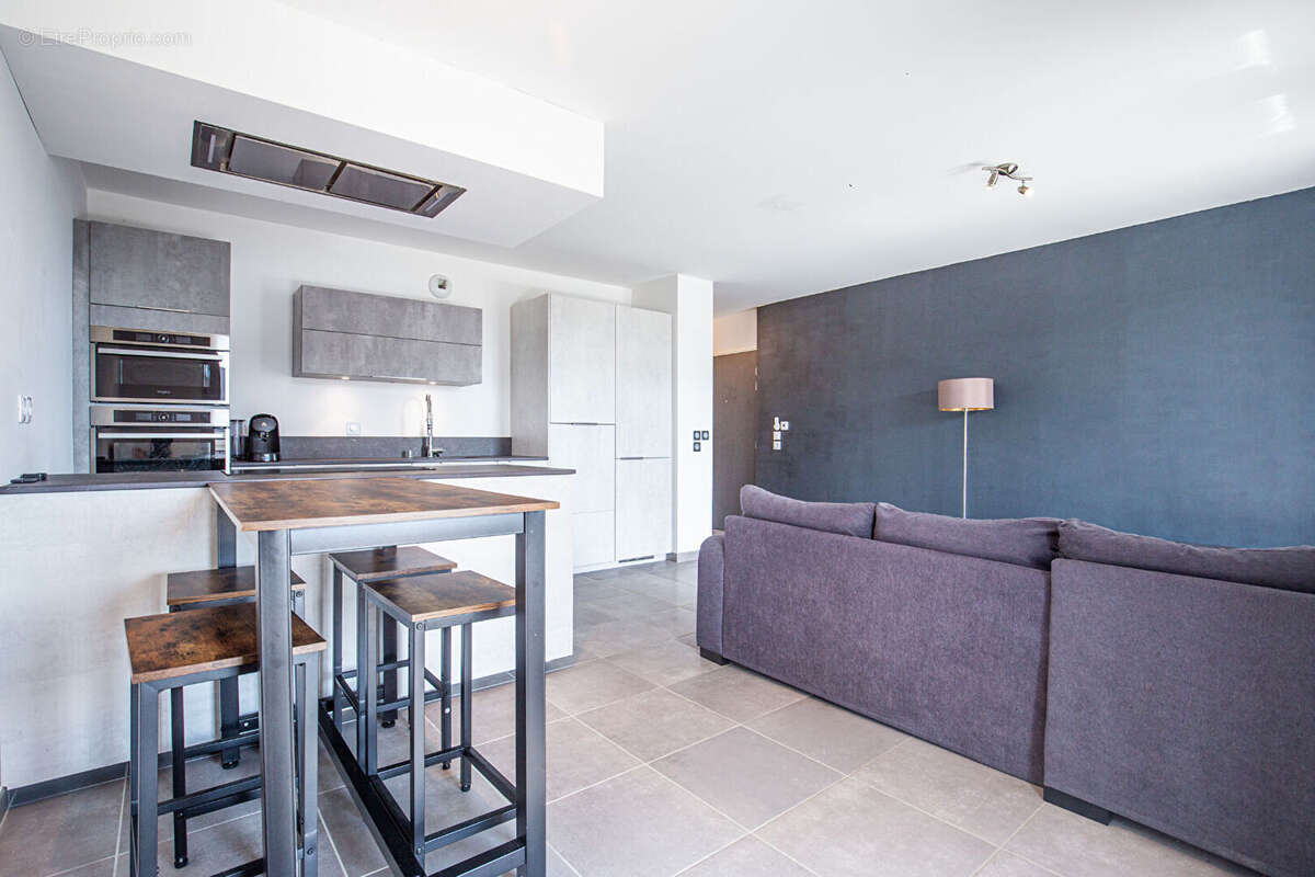 Agence immobiliere laforet - exclusivite - "hosta" - epagny metz-tessy - appartement t3 de 64,16 m² - terrasse - dernier etage - - photo 6
