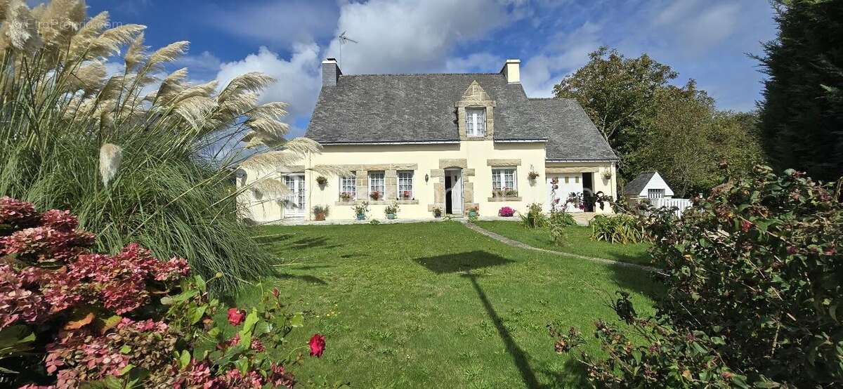 Maison à JOSSELIN