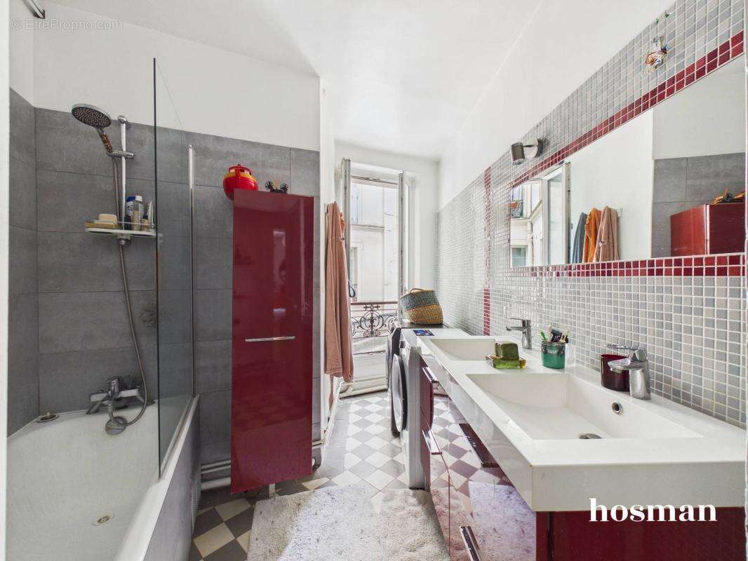 Appartement à PARIS-14E