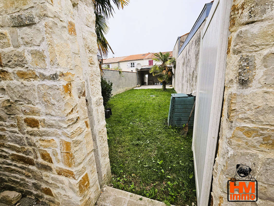 Maison à NUAILLE-D'AUNIS