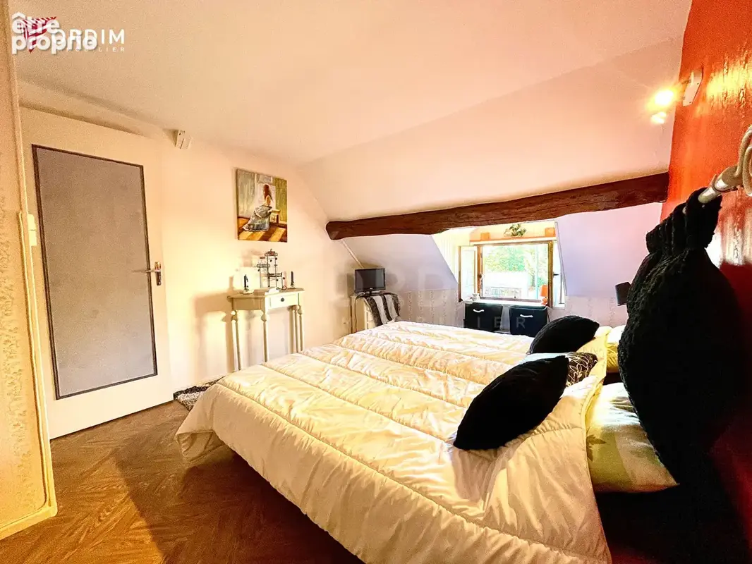 Maison de Village à Lavau avec Chambre à l'Étage et Cour Extérieure - photo 11