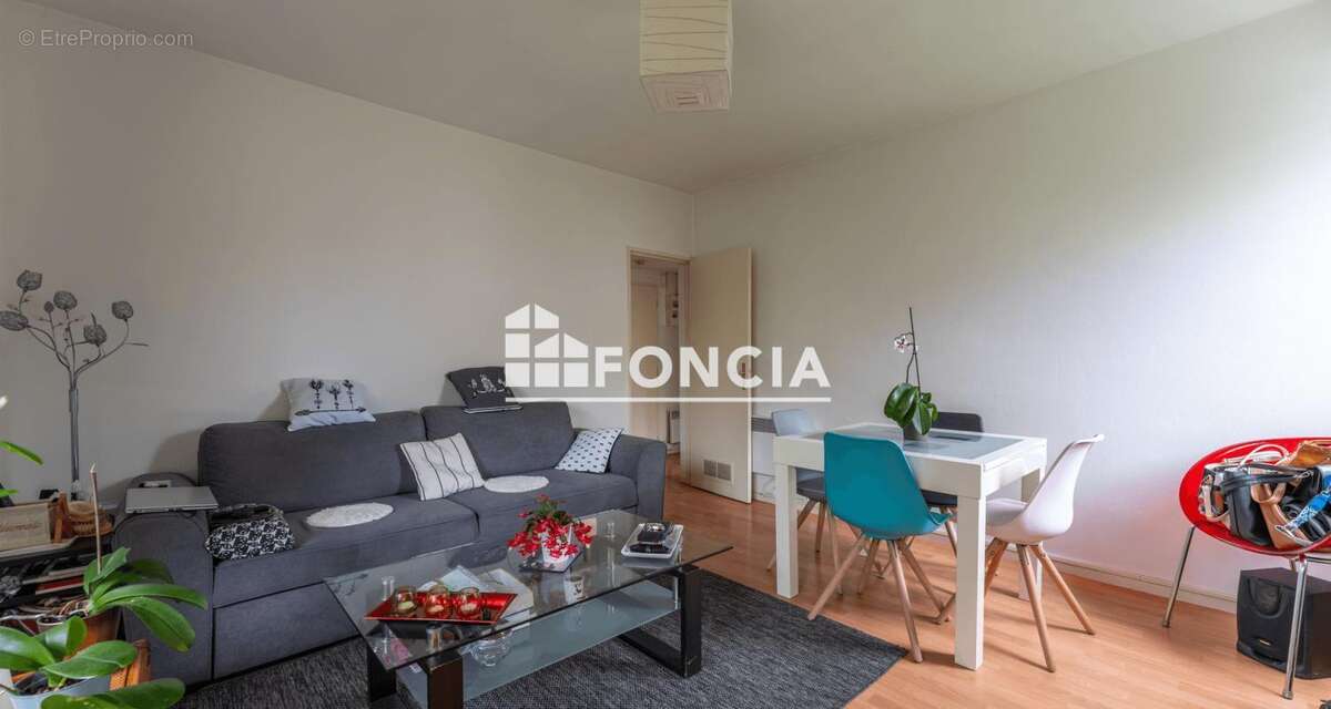 Appartement à LE BOUSCAT