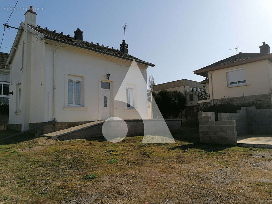 Maison à MONTCEAU-LES-MINES