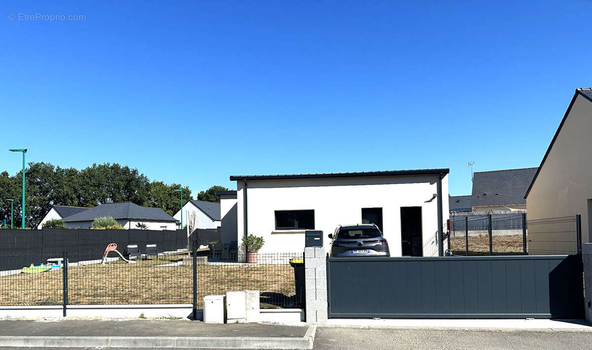 Maison récente de plain-pied - soudan - 103 m² - 535 m² de terrain - photo 13