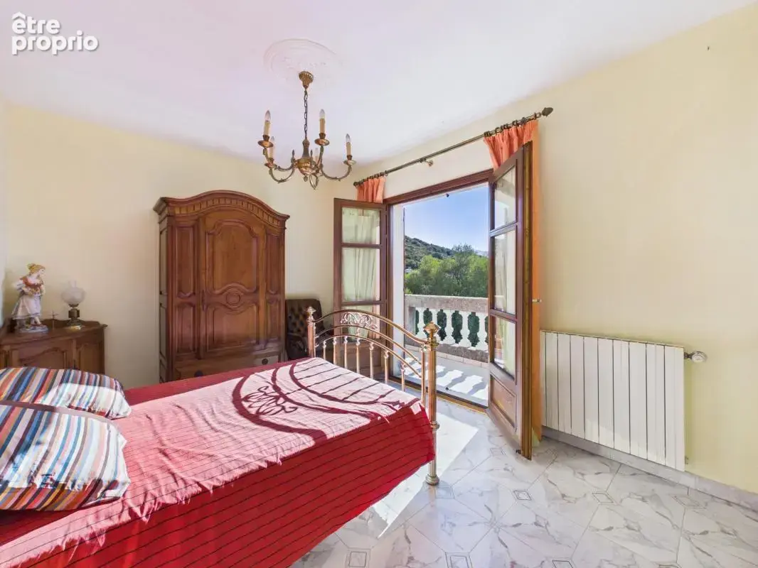 A vendre villa f4/5 avec piscine a afa - photo 7