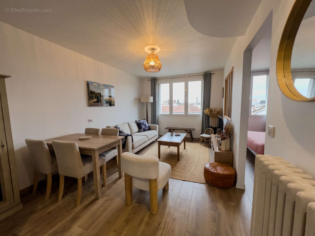 Appartement à ISSY-LES-MOULINEAUX