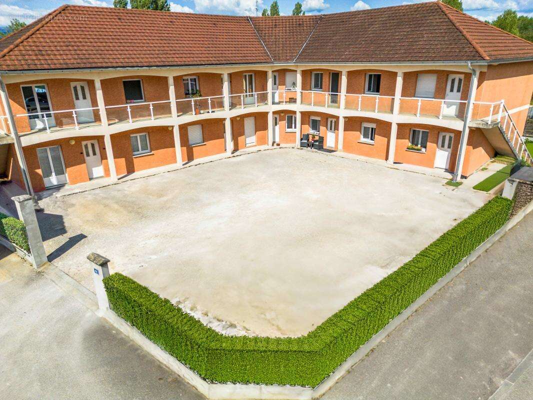 Appartement à MORESTEL