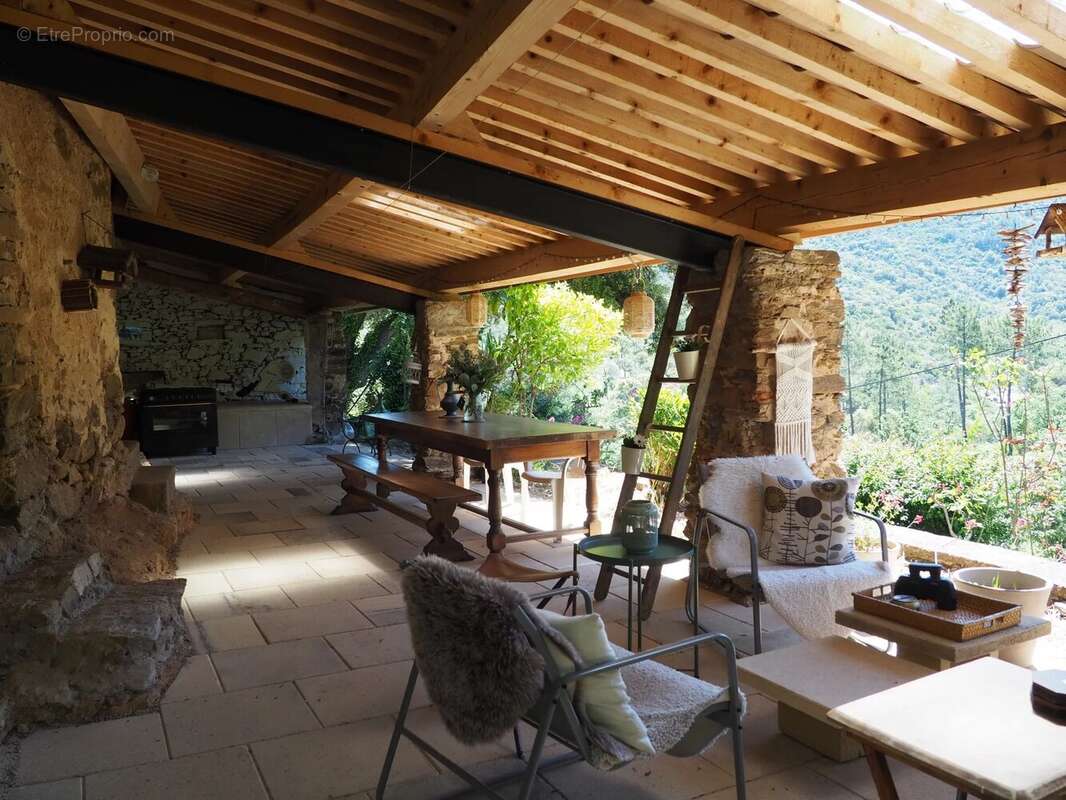 Maison à LA GARDE-FREINET