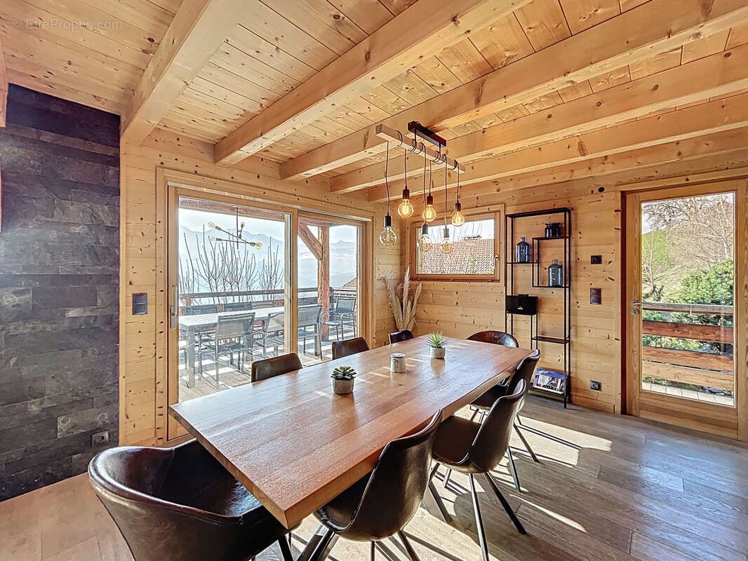 Maison à SALLANCHES