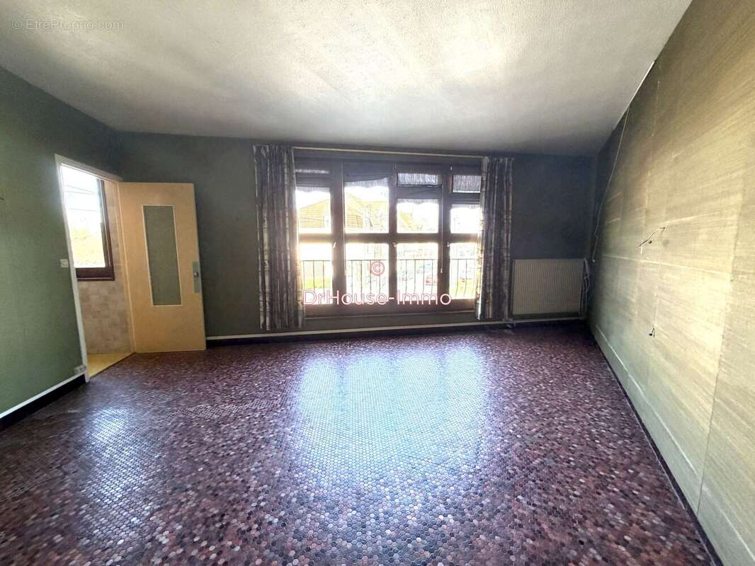 Appartement à CONDE-SUR-L'ESCAUT