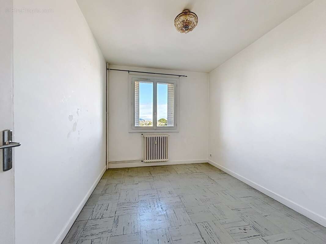 Appartement à MONTELIMAR