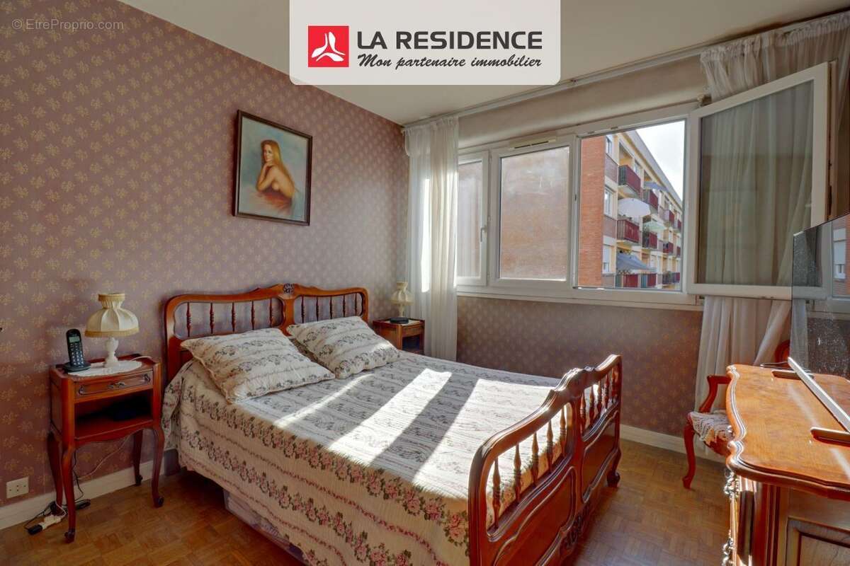 Appartement à VERNEUIL-SUR-SEINE