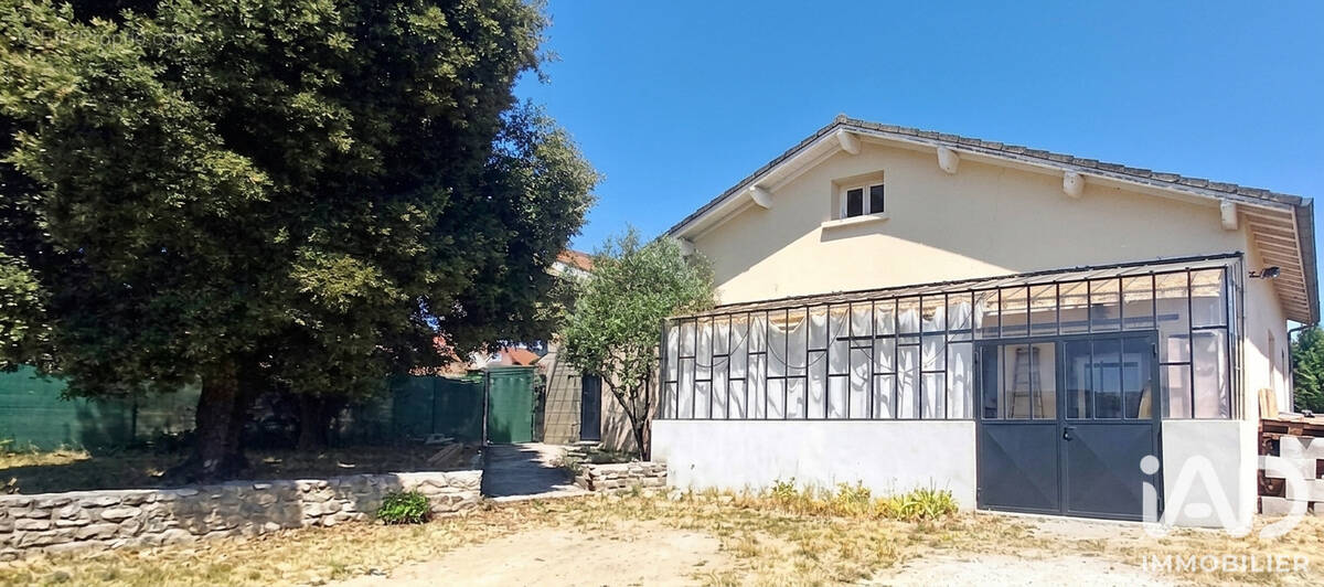 Photo 1 - Maison à MONTBRISON