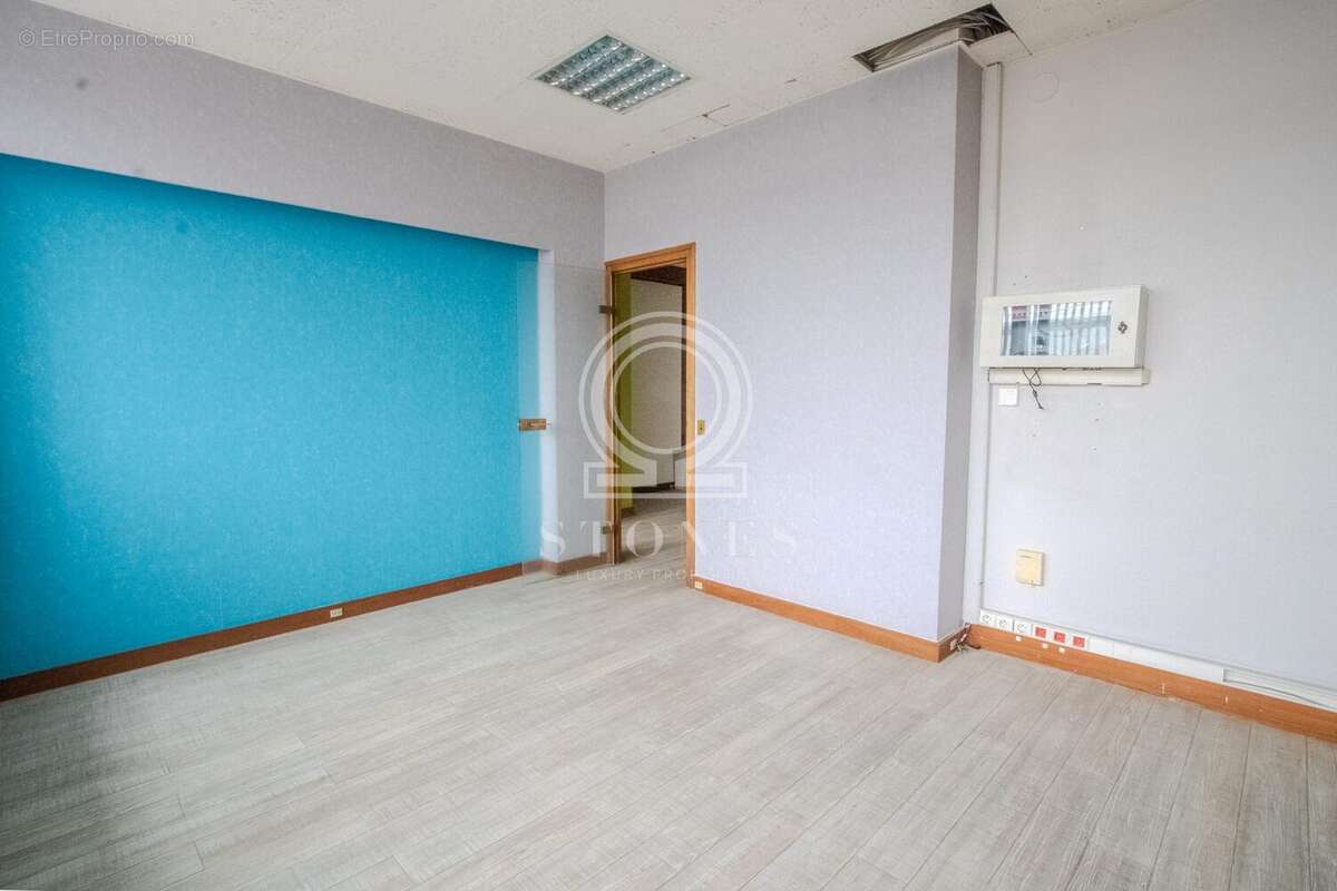 Appartement à LA CELLE-SAINT-CLOUD