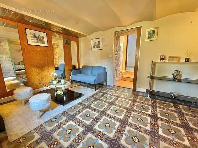 Maison à MAISONS-ALFORT