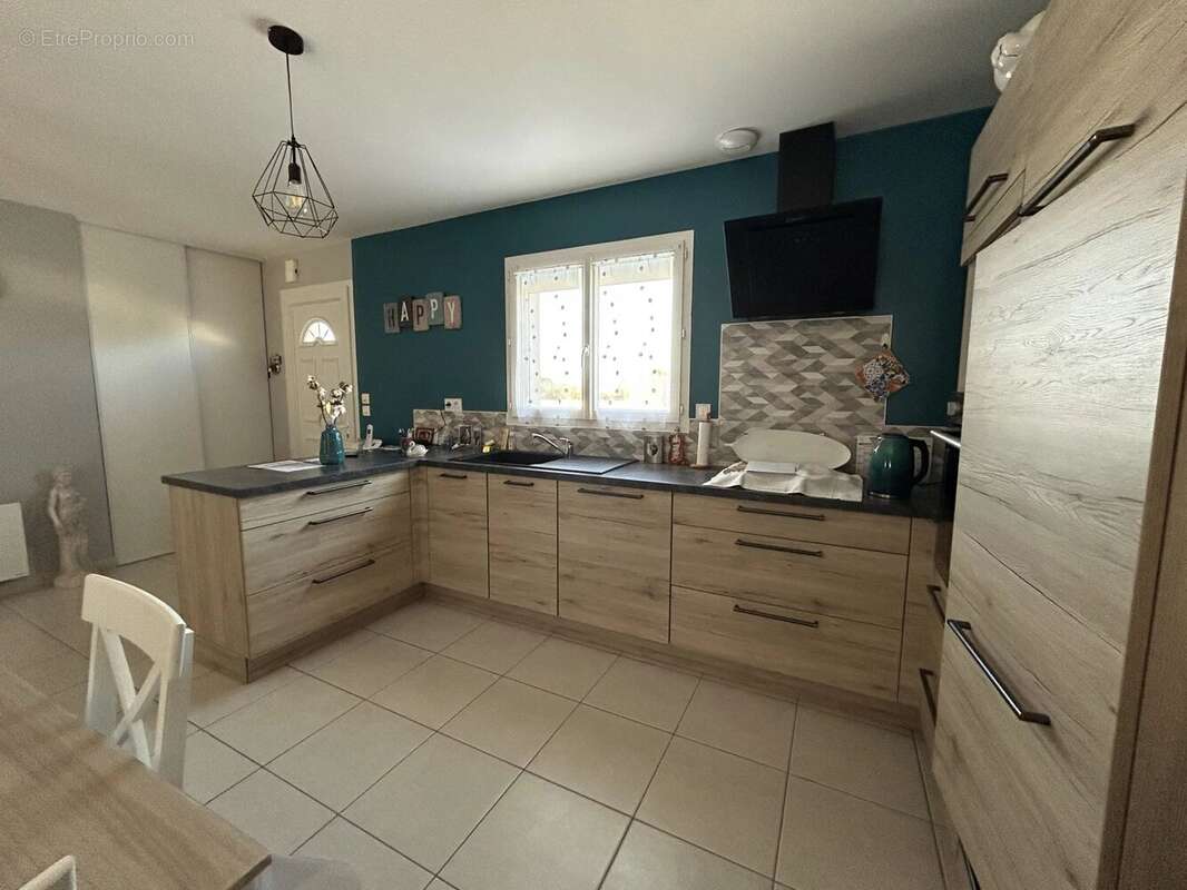 Maison à CHICHE