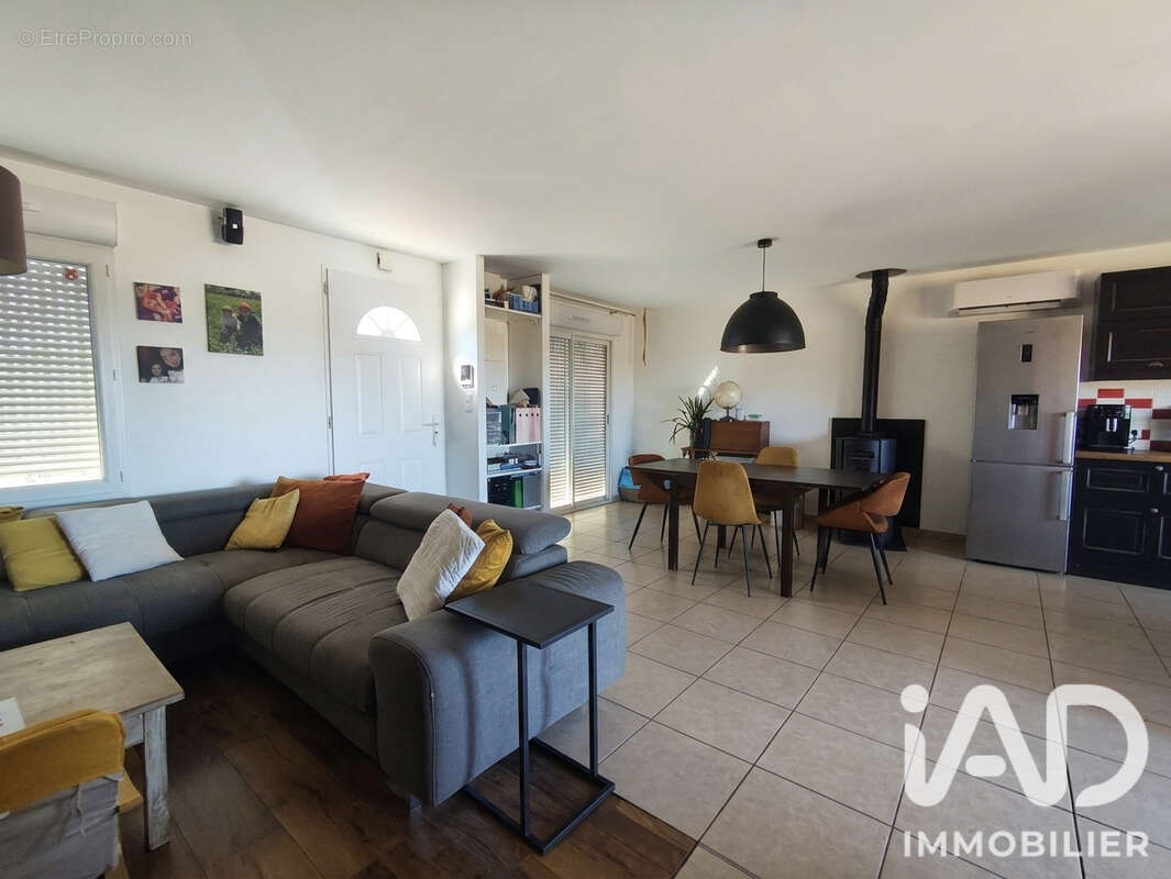 Maison 83 m² à Sainte-Juliette-Sur-Viaur  - photo 3