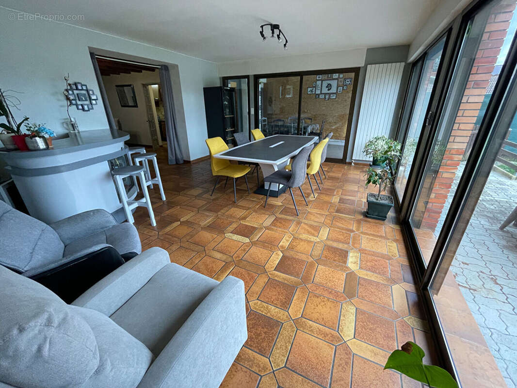 Maison à SAINT-ELOY-LES-MINES