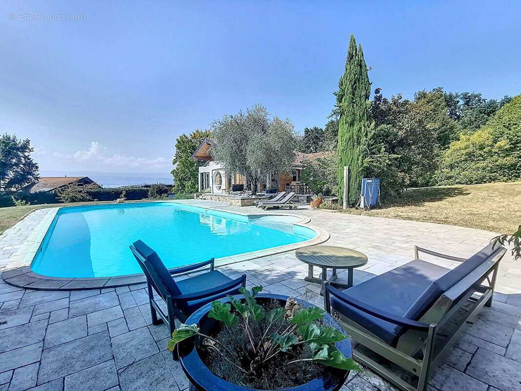 Maison à ANTHY-SUR-LEMAN