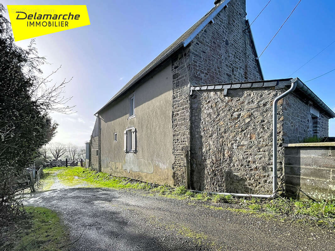 Maison à PERCY