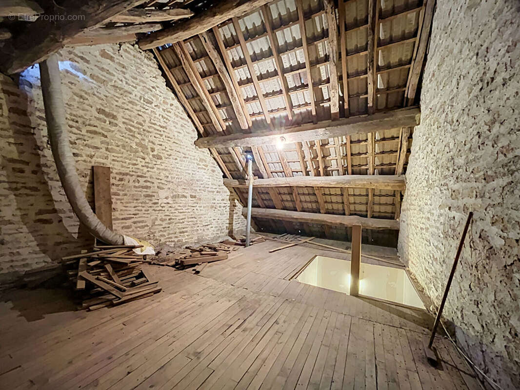 Maison Mouilleron 5 pièce(s) 158 m2 - photo 10