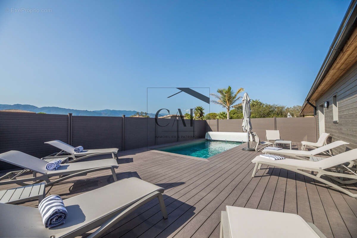Cala Rossa   Villa 5***** avec piscine privée   Domaine d’exception   Achat Acte en main - photo 2