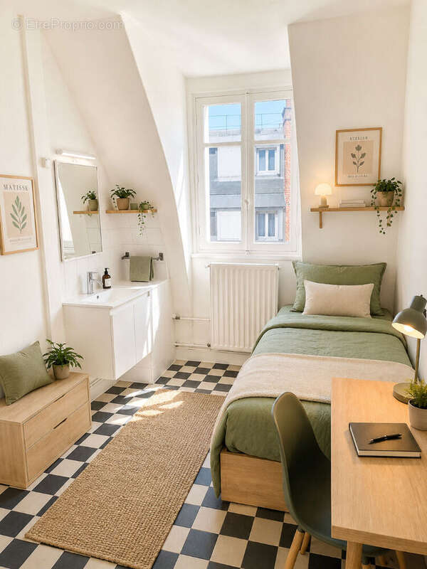 Appartement à PARIS-16E