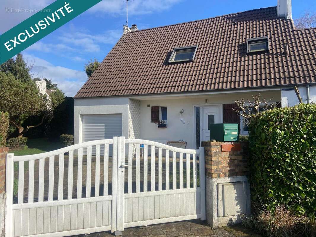 Photo 2 - Maison à PONTAULT-COMBAULT