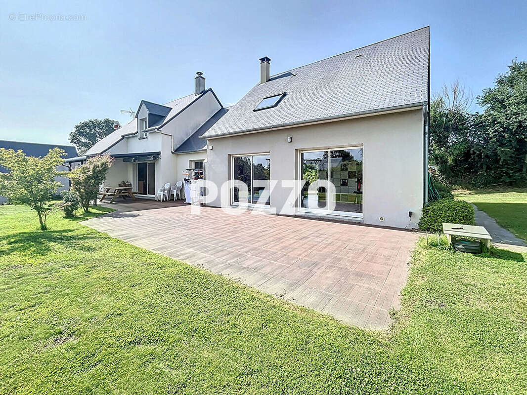 Maison à SAINT-PAIR-SUR-MER