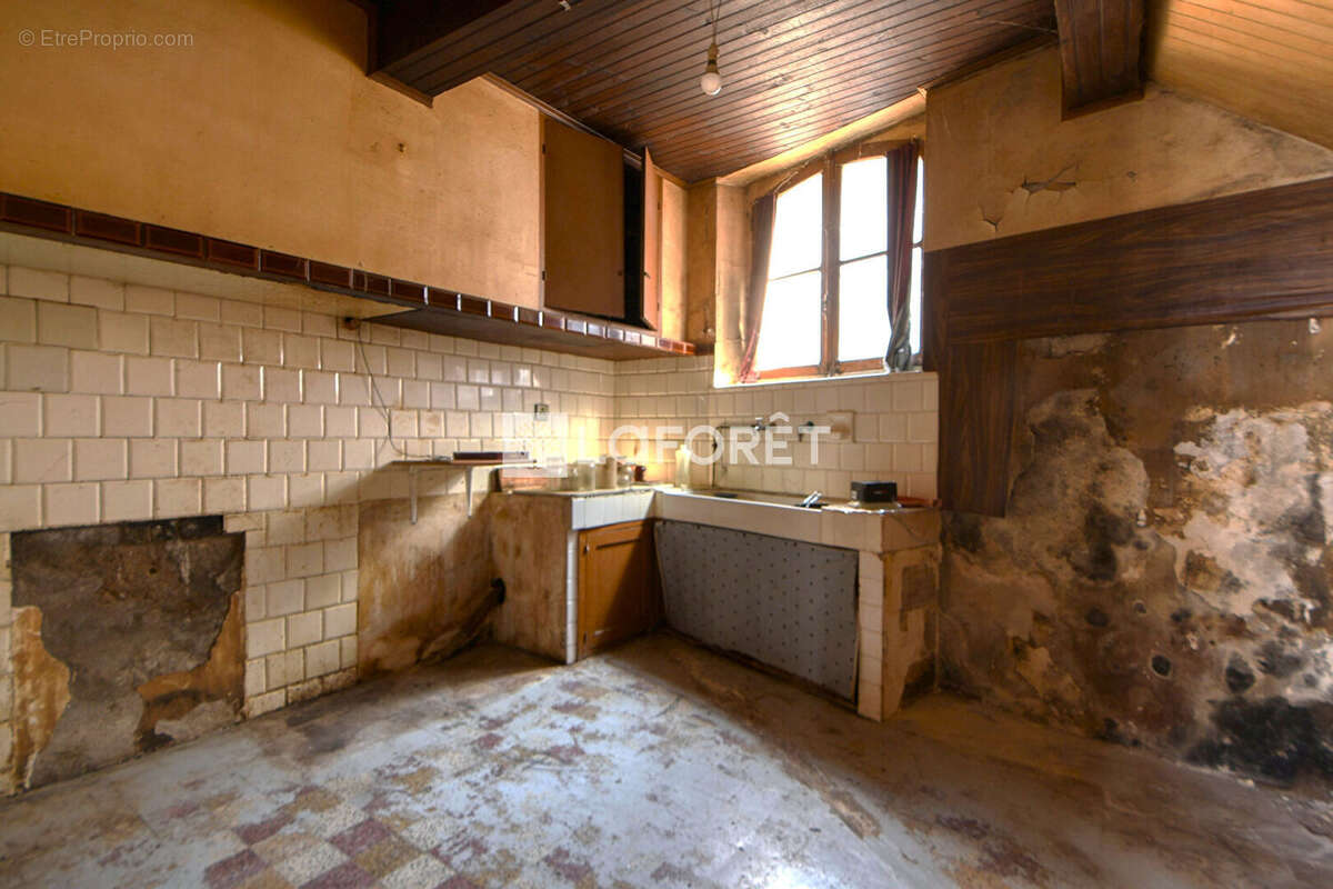 Maison de ville a vendre a salvagnac - photo 3