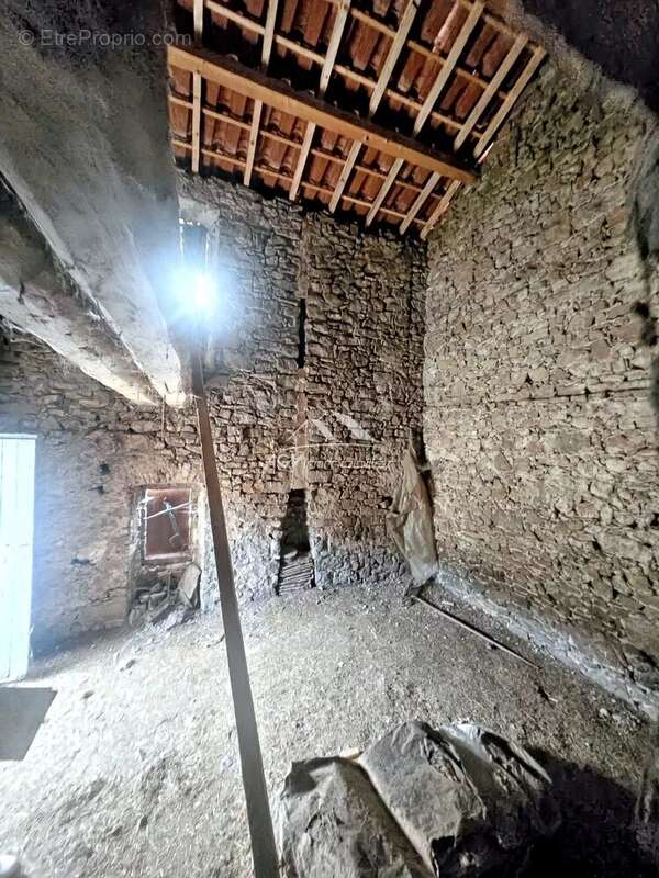 Maison à LES SALLES-DU-GARDON