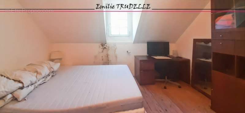 Maison à LA CHARTRE-SUR-LE-LOIR