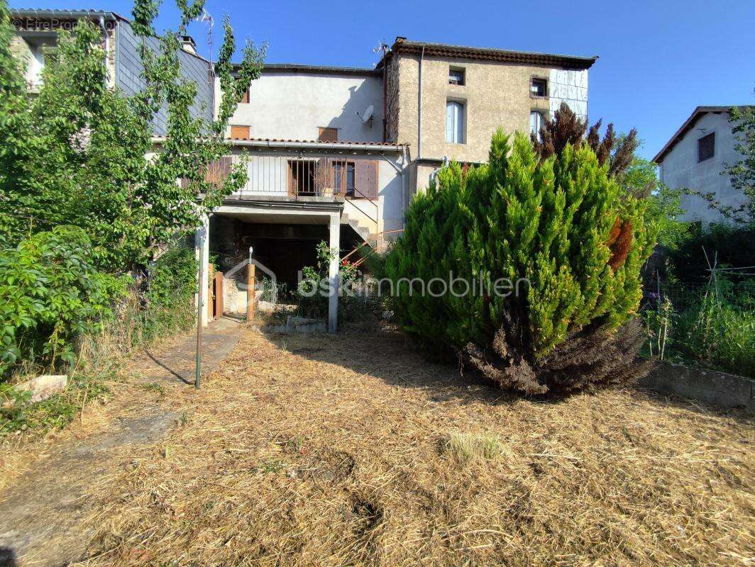 Maison à SAINT-ETIENNE-D&#039;ALBAGNAN