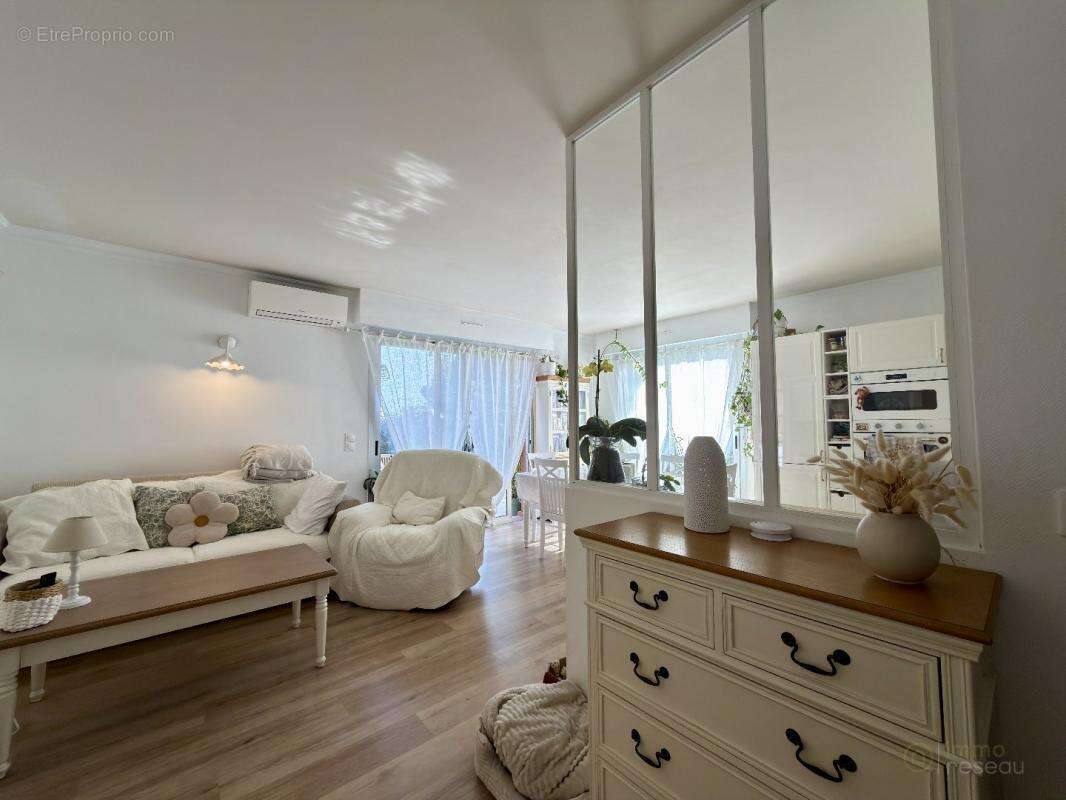 Appartement à ROQUEBRUNE-CAP-MARTIN