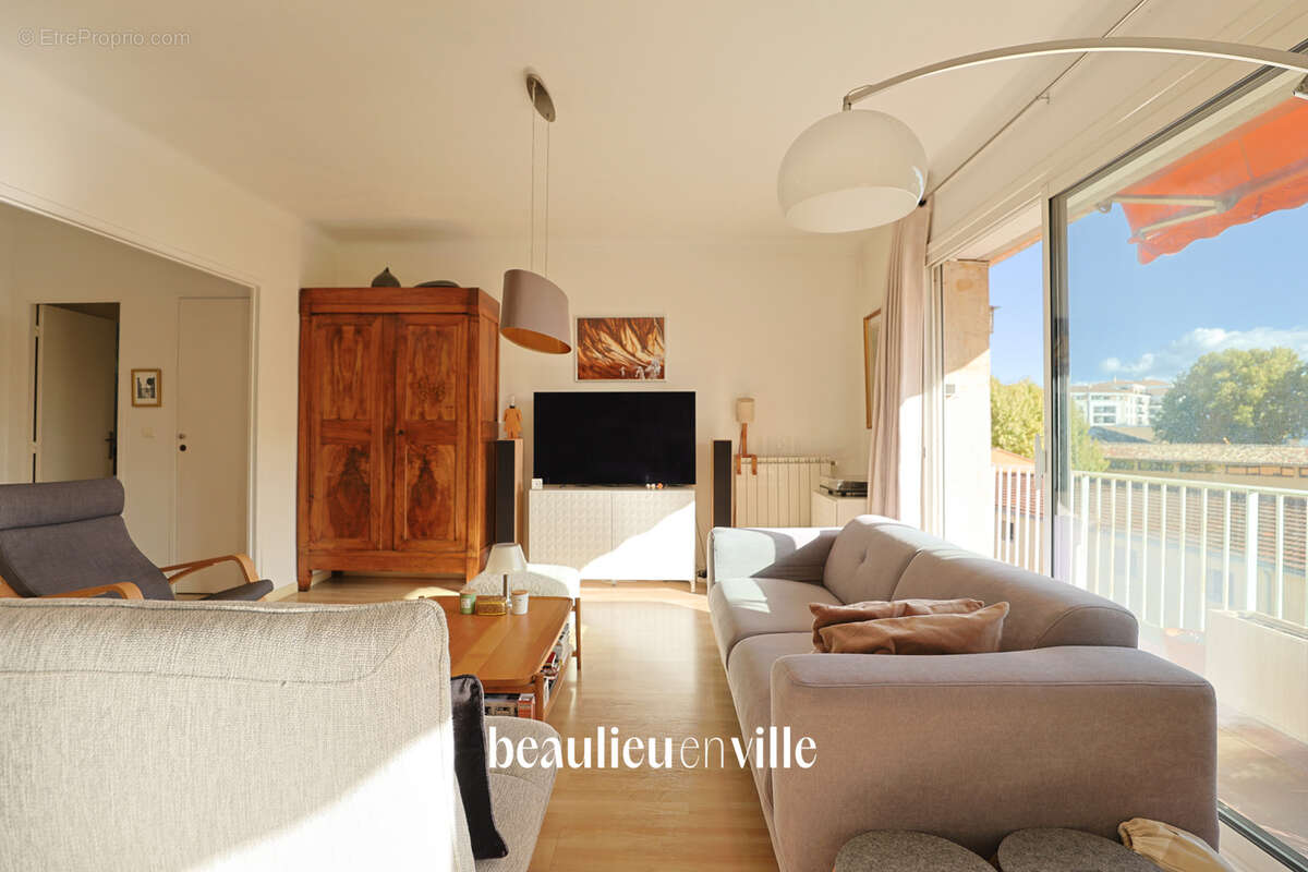 Appartement à AIX-EN-PROVENCE