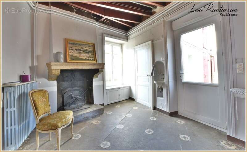 Maison à VIEILLEVIGNE