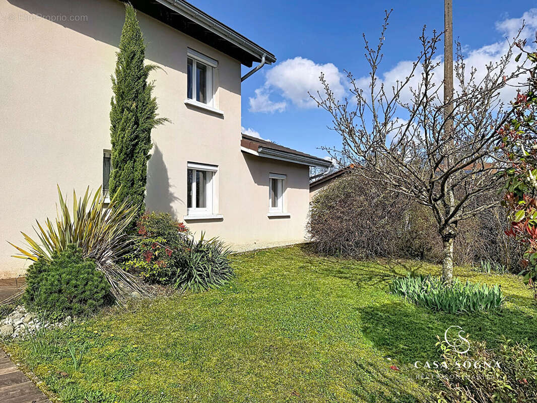 Maison à CHATEAU-GAILLARD
