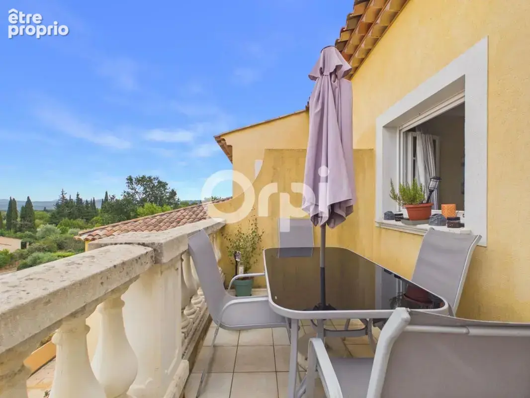 T3 traversant avec terrasse / dernier etage - domaine camiole - residence securisee + piscine + stationnement privatif - photo 4