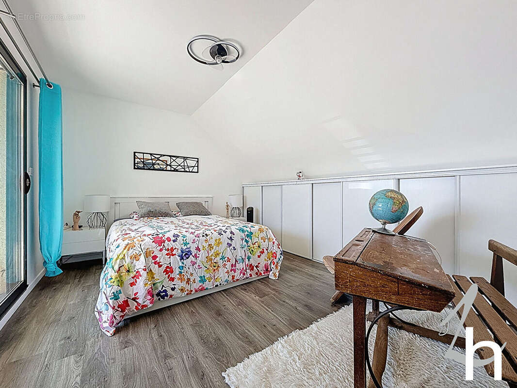 Maison à OUISTREHAM