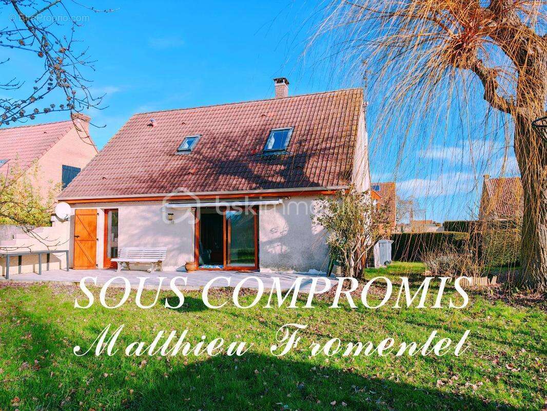 Maison à HOUPLIN-ANCOISNE