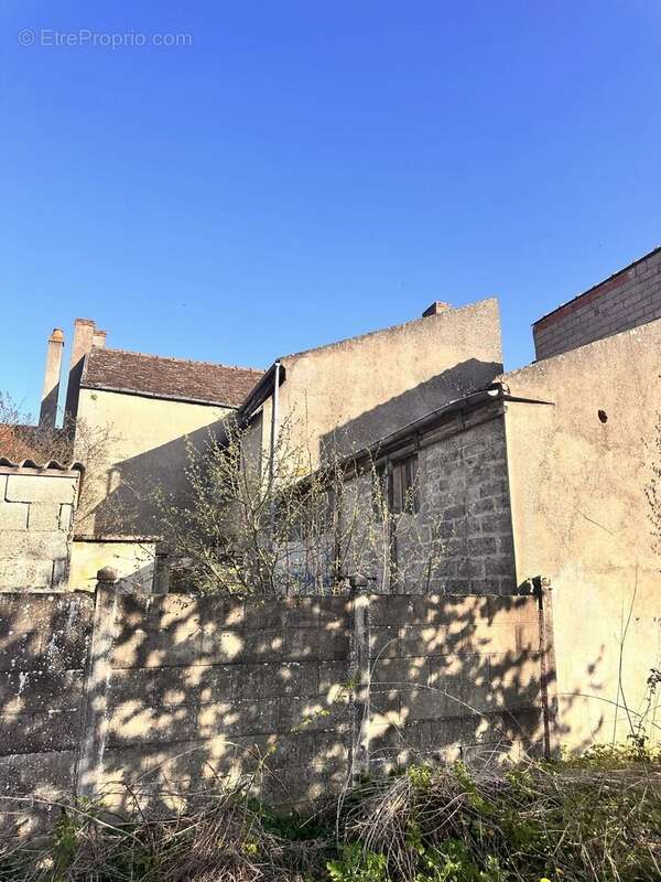 Maison à SAINT-JEAN-DE-LOSNE