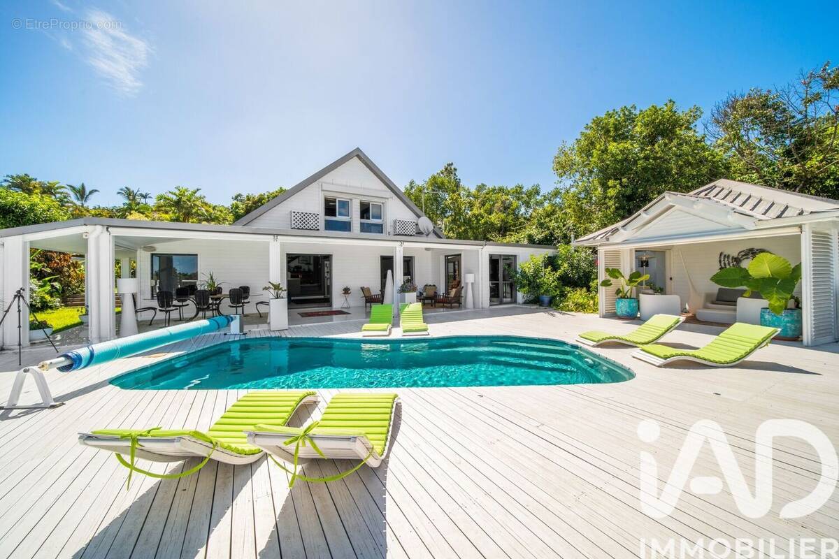 Photo 1 - Maison à SAINT-DENIS