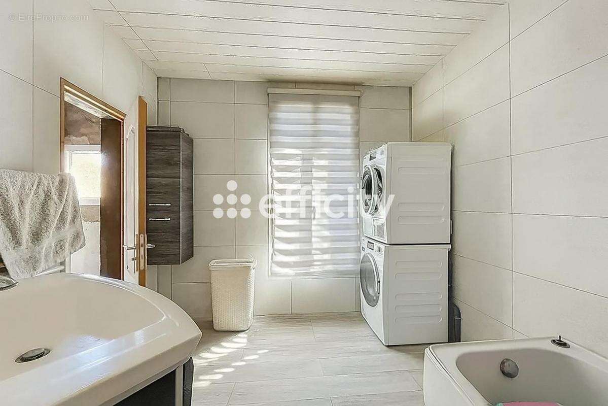 Appartement à LE RAINCY