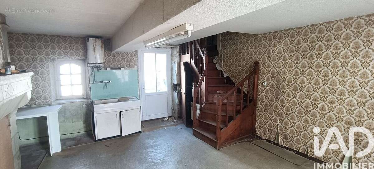 Maison 195 m² à Clere-Sur-Layon  - photo 9