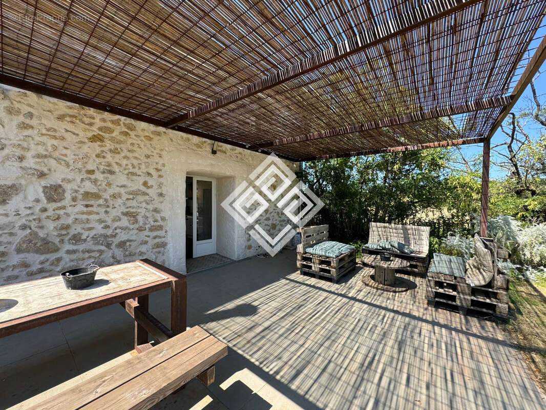Maison à MAGALAS