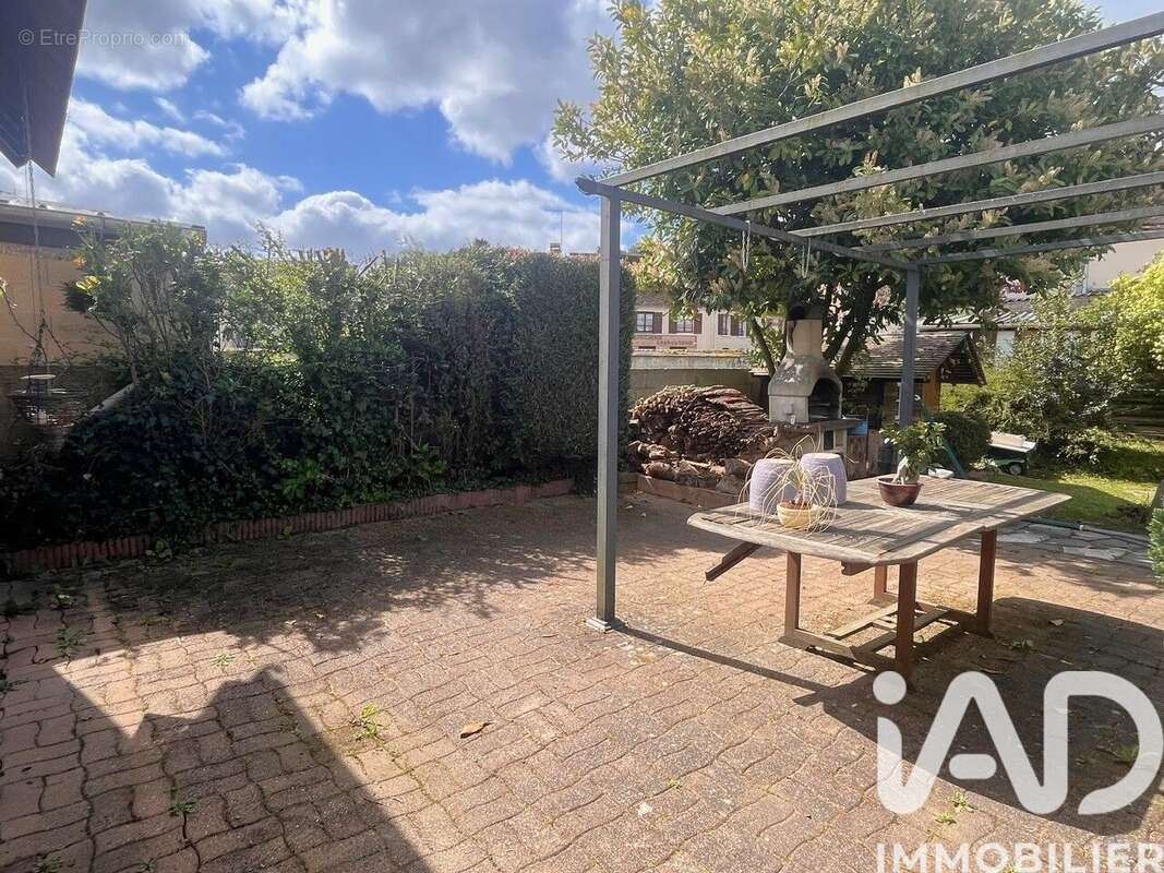 Maison 122 m² à Savignies  - photo 9