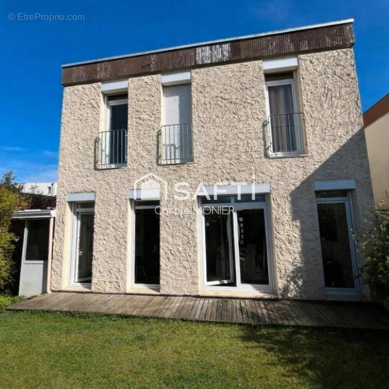 Photo 1 - Maison à HEROUVILLE-SAINT-CLAIR