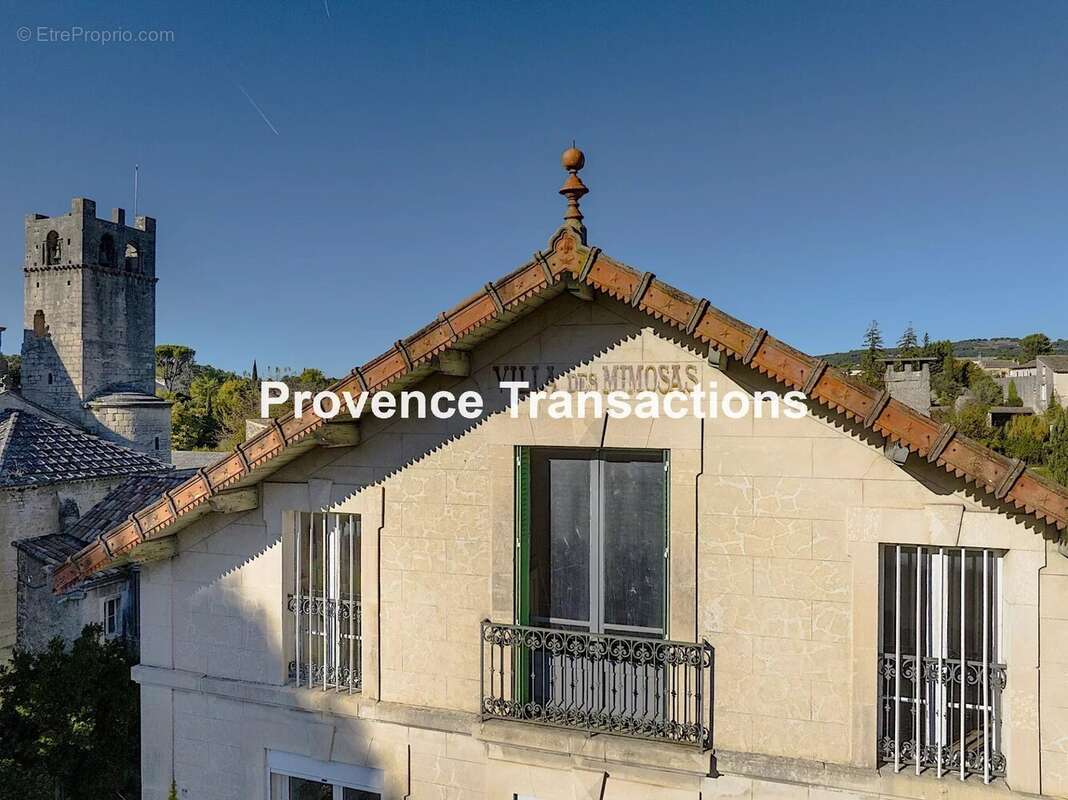 Maison à VAISON-LA-ROMAINE